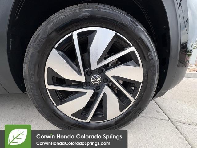used 2024 Volkswagen Atlas car, priced at $33,500