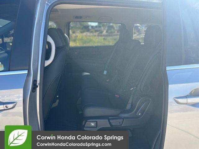 new 2026 Honda Odyssey car, priced at $44,290