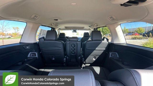 new 2026 Honda Odyssey car, priced at $44,290