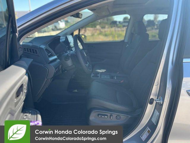 new 2026 Honda Odyssey car, priced at $44,290