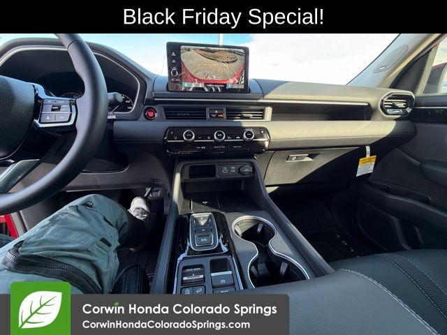 new 2025 Honda Pilot car, priced at $54,180