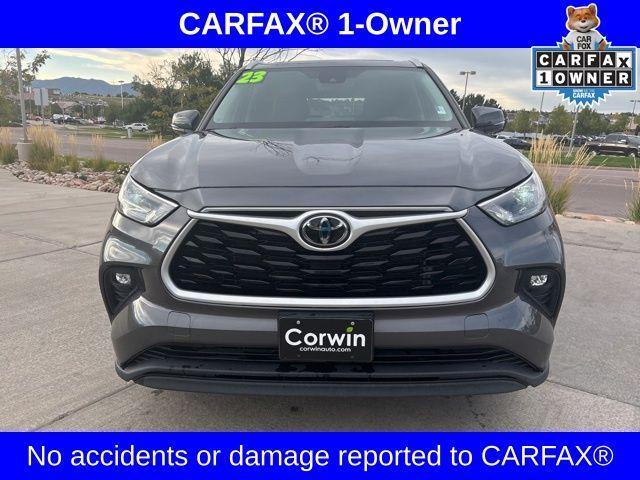 used 2024 Toyota Highlander car, priced at $39,500