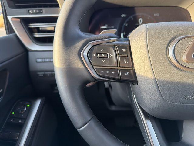 used 2025 Lexus GX 550 car, priced at $92,100