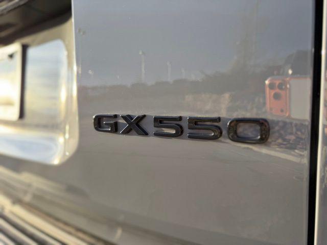used 2025 Lexus GX 550 car, priced at $92,100
