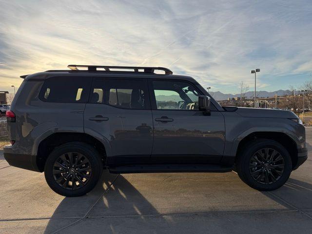 used 2025 Lexus GX 550 car, priced at $92,100