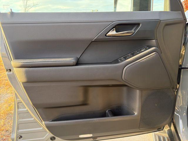 used 2025 Lexus GX 550 car, priced at $92,100