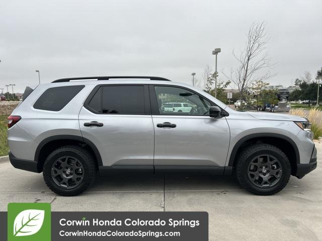 used 2025 Honda Pilot car, priced at $46,800