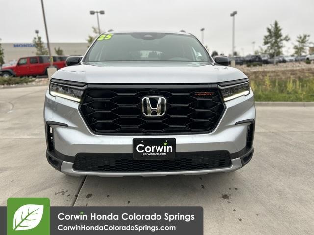used 2025 Honda Pilot car, priced at $46,800