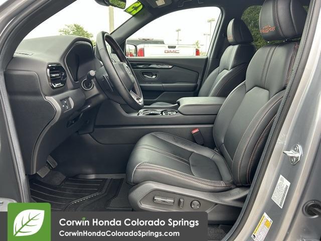 used 2025 Honda Pilot car, priced at $46,800