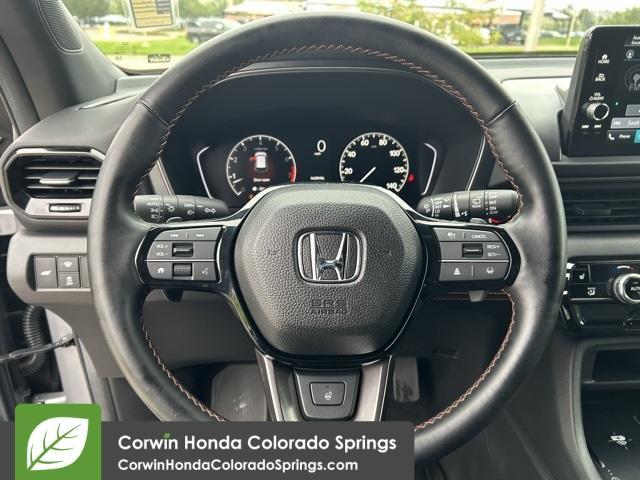 used 2025 Honda Pilot car, priced at $46,800