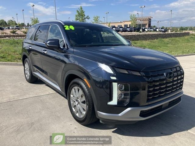 used 2024 Hyundai Palisade car, priced at $34,500