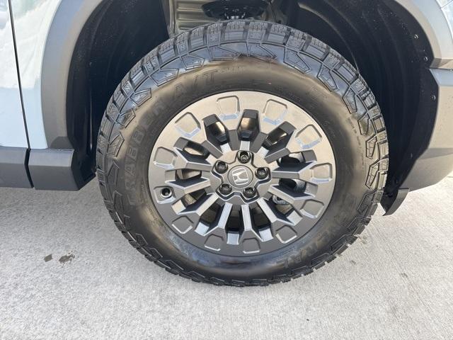 new 2026 Honda Passport car, priced at $50,400