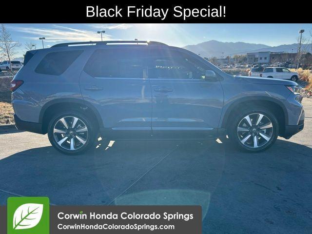 new 2025 Honda Pilot car, priced at $51,550