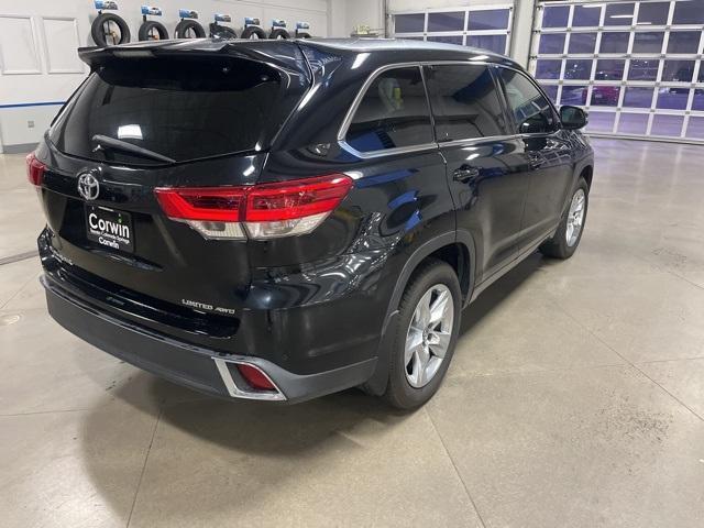 used 2019 Toyota Highlander car, priced at $27,780