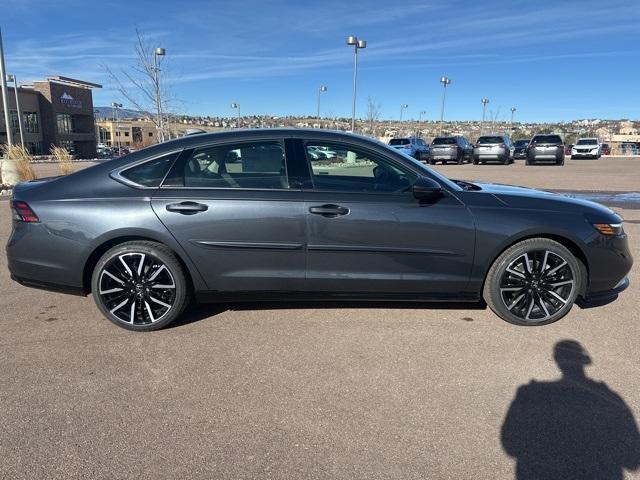 new 2025 Honda Accord Hybrid car, priced at $40,395