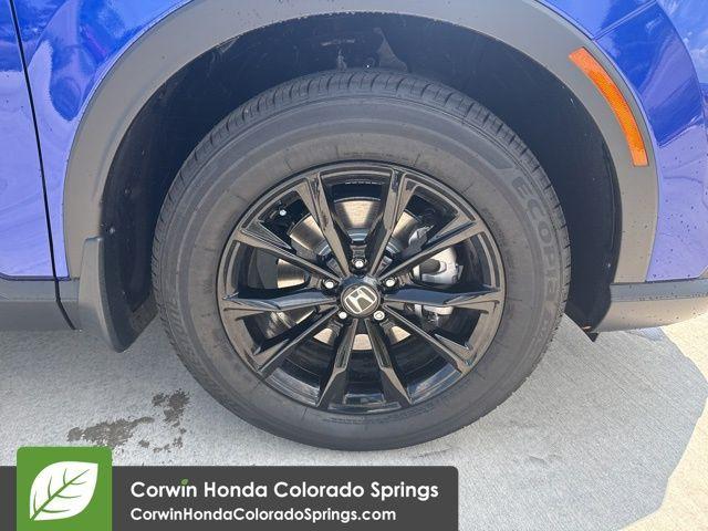 new 2025 Honda CR-V Hybrid car, priced at $41,000