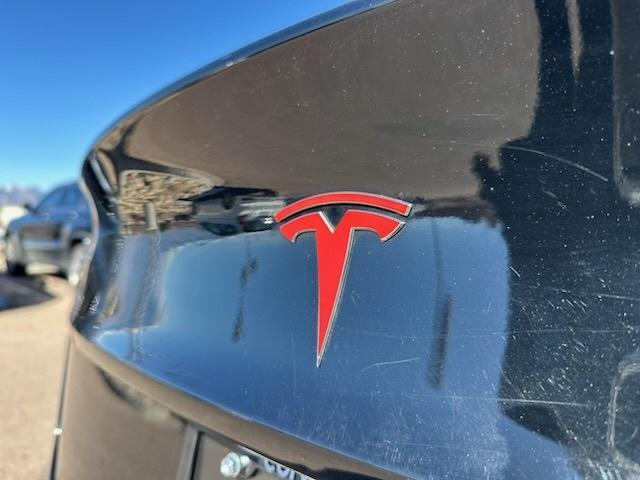 used 2019 Tesla Model 3 car, priced at $21,000