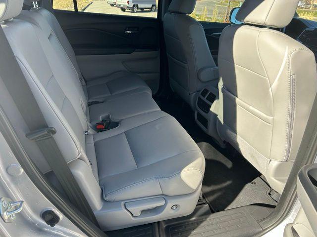 used 2019 Honda Pilot car, priced at $14,800
