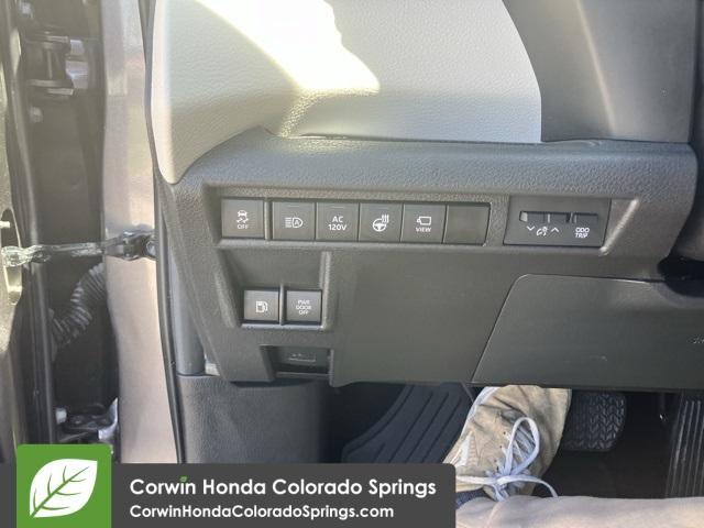 used 2023 Toyota Sienna car, priced at $53,500