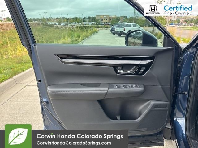 used 2025 Honda CR-V car, priced at $37,950