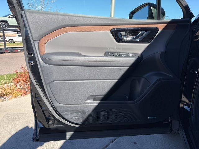 used 2025 Subaru Forester car, priced at $33,500