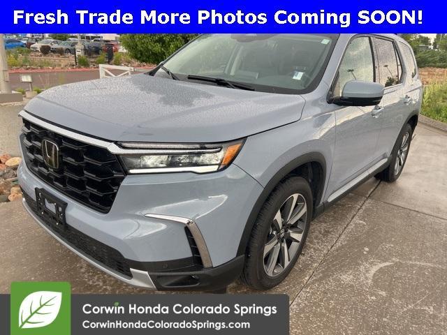 used 2025 Honda Pilot car, priced at $52,000