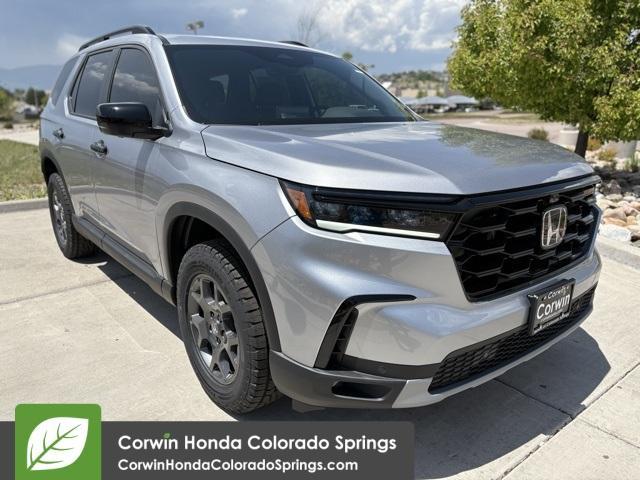 new 2025 Honda Pilot car, priced at $50,850