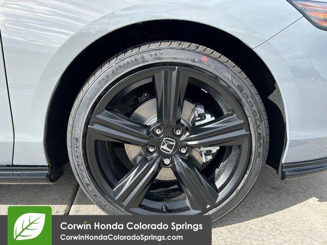 new 2025 Honda Accord Hybrid car, priced at $36,980