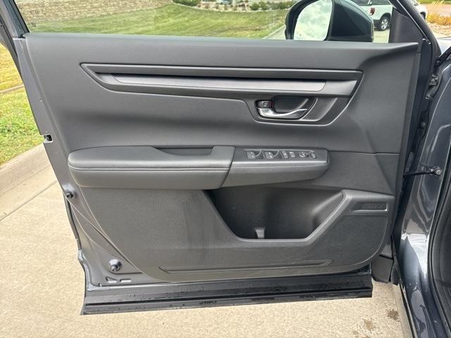 used 2024 Honda CR-V car, priced at $28,000