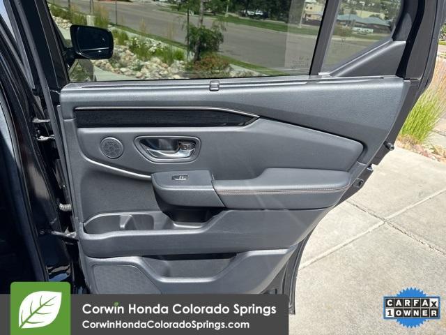 used 2025 Honda Pilot car, priced at $46,500