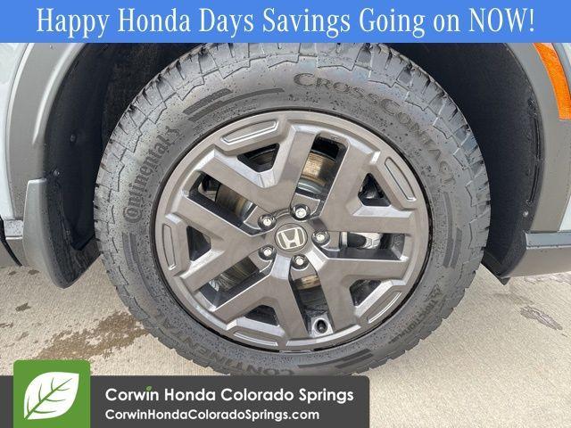 new 2026 Honda CR-V Hybrid car, priced at $40,650