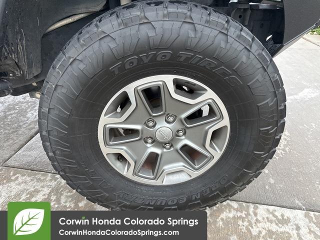 used 2015 Jeep Wrangler Unlimited car, priced at $23,000