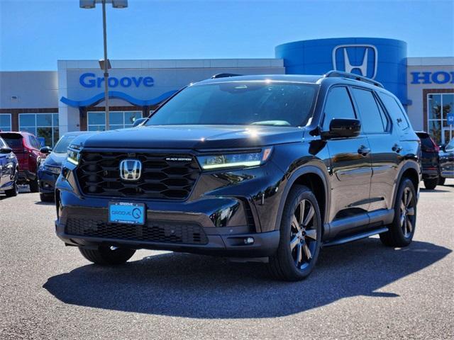 new 2025 Honda Pilot car, priced at $55,975