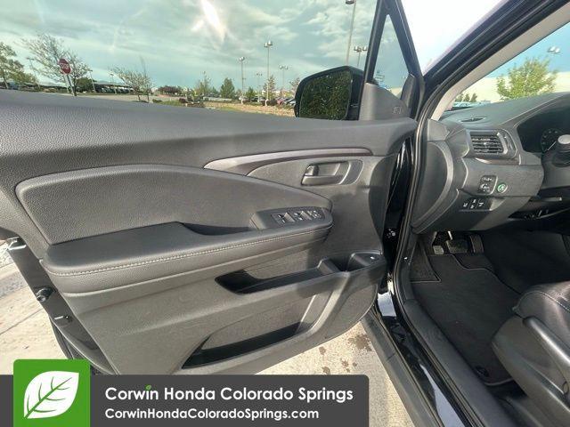 new 2025 Honda Ridgeline car, priced at $41,000