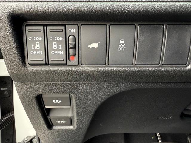 new 2025 Honda Odyssey car, priced at $44,125