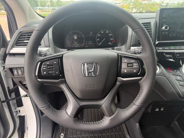 new 2025 Honda Odyssey car, priced at $44,125
