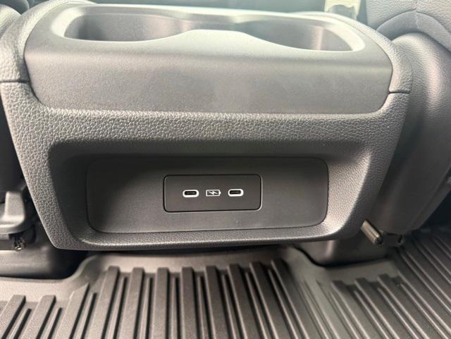 new 2025 Honda Odyssey car, priced at $44,125