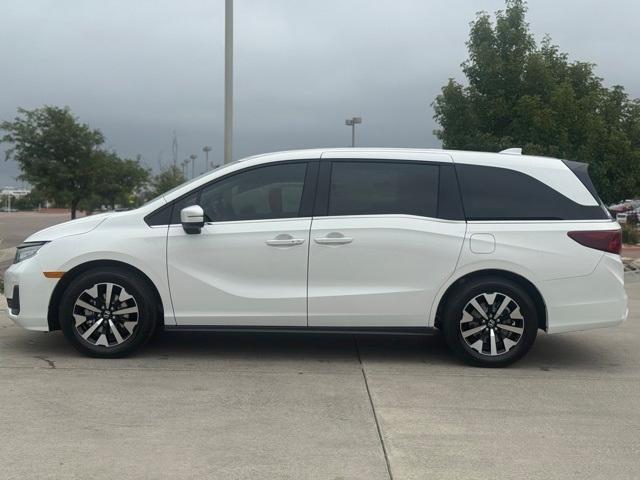 new 2025 Honda Odyssey car, priced at $44,125