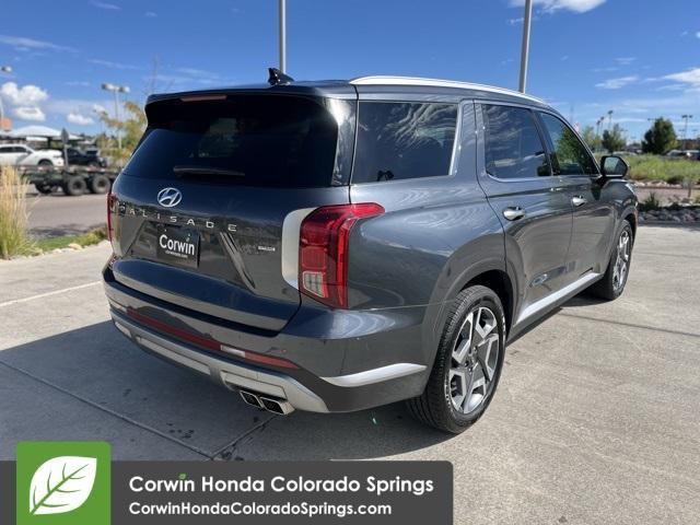 used 2024 Hyundai Palisade car, priced at $32,000