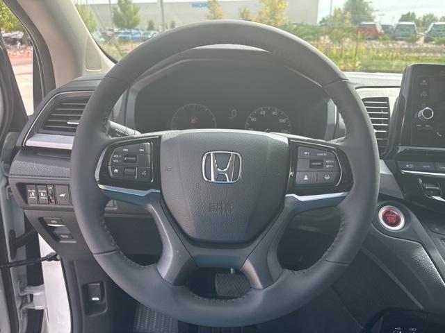 new 2026 Honda Odyssey car, priced at $46,095