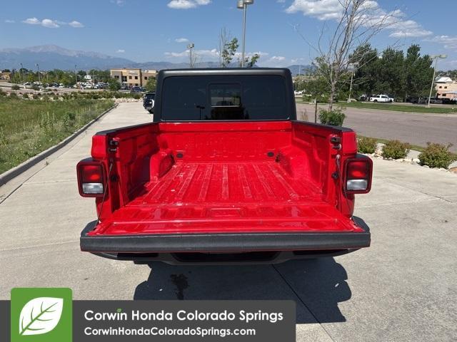 used 2023 Jeep Gladiator car, priced at $27,200