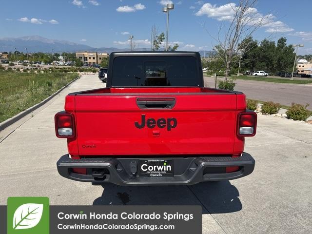 used 2023 Jeep Gladiator car, priced at $27,200