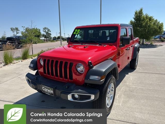 used 2023 Jeep Gladiator car, priced at $27,200