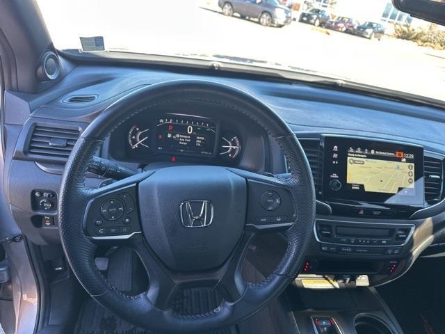 used 2022 Honda Passport car, priced at $33,400