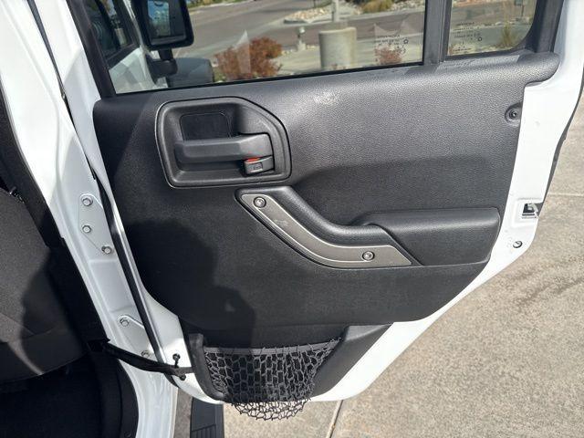 used 2015 Jeep Wrangler Unlimited car, priced at $16,500