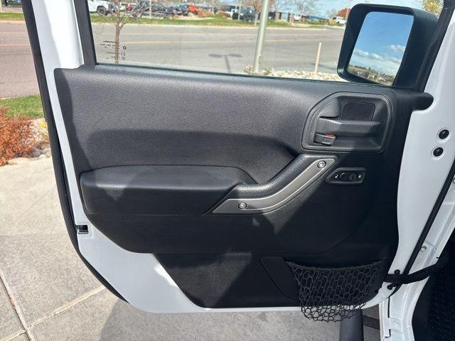 used 2015 Jeep Wrangler Unlimited car, priced at $16,500