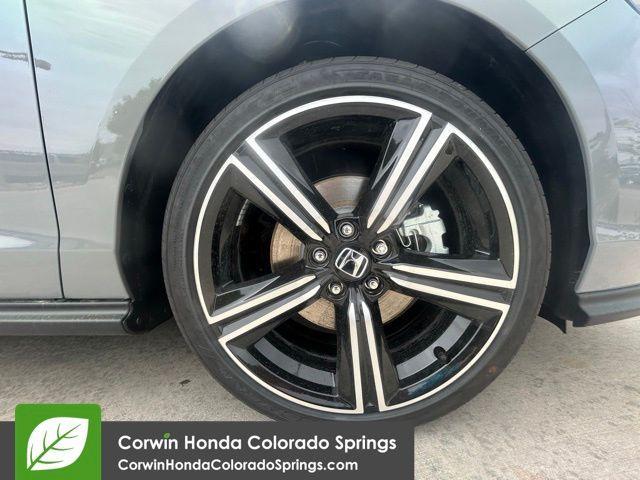 new 2025 Honda Accord Hybrid car, priced at $35,260