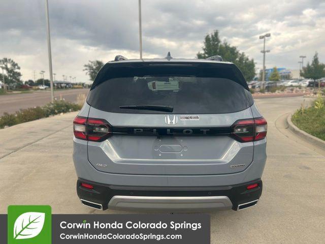 new 2025 Honda Pilot car, priced at $53,405