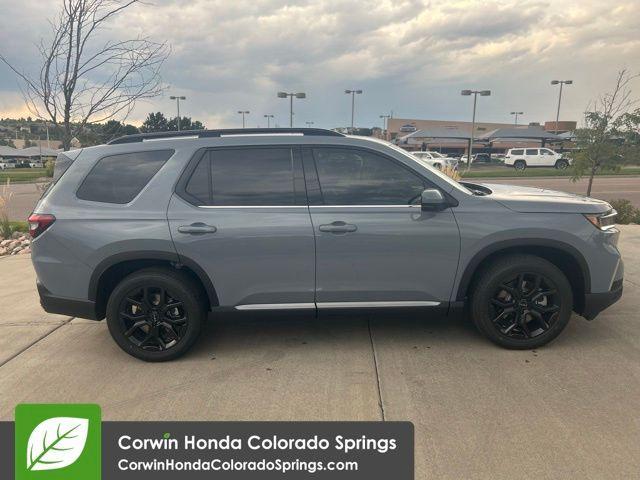 new 2025 Honda Pilot car, priced at $53,405