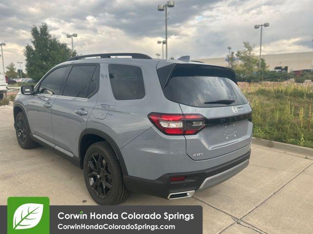 new 2025 Honda Pilot car, priced at $53,405